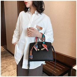 Shoulder Bags Web Celebrity Women's Handbag With One Slug In Korean Version 2021 Anti-theft Waterproof228A