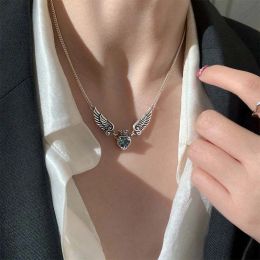 Vintage Gothic Heart Crown Angel Wings Pendant 14K White Gold Necklace Womens Fashion Delicate Love Shaped Lockets Couple's Necklace