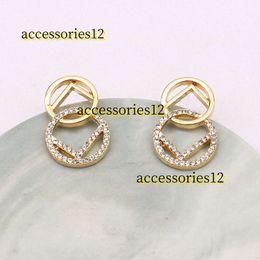 Stud 2024 Wholesale Letter Stud Designer Earring Gold Silver Earrings Crystal Luxury Women Rhinestone Ea Studs Jewlery Wedding Party Jewellery Gift Earrings Brincos