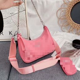 New Hot Solds Womens Bags Designers Handbags Purses Famous Name Fashion Style Leather Tote Lady Shoulder Bags Xurys Bumbag Men Waist Bag