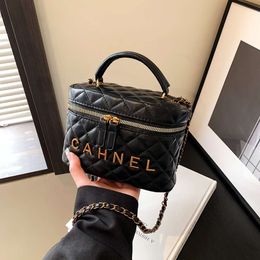 High End able Handbag in , Autumn and Winter Small Fragrant Style Diamond Grid Box , Niche for Women 2024 78% Off Store wholesale