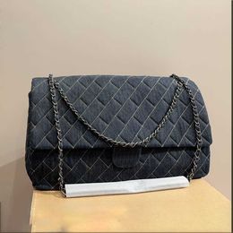 maxi borse Borsa firmata di alta qualità Borsa a tracolla Diamond Lattice borsa a tracolla borse di lusso borse hobo borse jumbo borse firmate da donna con patta 231215