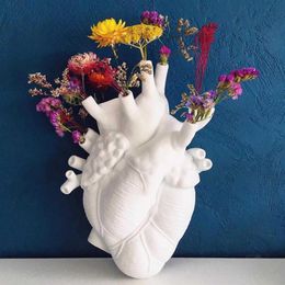 Anatomical Heart Shape Vase Nordic Style Flower Art Vases Sculpture Desktop Plant Pot for Home Decor Ornament Gifts274m