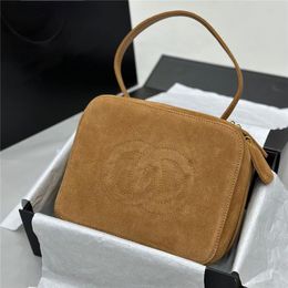 Women Designer Bags Vintage Letters Pattern Fashion All-match Suede Leather Flaps Handbag Makeup Bag Feather Bag