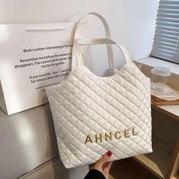 Lingge Embroidered Thread and Elegance Commuting Letter Handbag Autumn/winter Versatile Korean Single Shoulder Tote 2024 78% Off Store wholesale