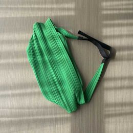 Evening Bags 2024 New Pleated Summer Womens Cross-body Bag Korean Fashion Designer Dumplings Bag Mens and Womens Designer Bag Handbag