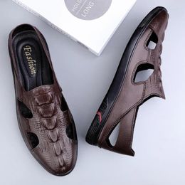 Sandals Classic Leather Mens Outdoor Handmade Men Sandaly Hollow Out Man Beach Shoes Breathable Male Summer Flats