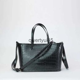 Shoulder Bags Spring Versatile Tote Bag For Women Luxury Designer andbags And Purse 2023 New In PU Embossed Crocodile Print ig Quality Bagqwertyui45