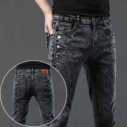 Vintage Fashion Mens Designer Jeans Snowflake Wash Korean Stretch Pants Male Classic Slim Denim Trousers 240125