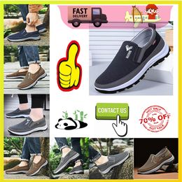 Casual Platform Designer shoes for middle- elderly women man Brisk walking Autumn embroidery Comfortable wear resistant Anti slip soft sole work Sneakers