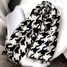 Scarves Black White Plaid Soft Cotton Long Scarf Women Winter Thick Warm Lady Cashmere Houndstooth Shawl Tassel175k