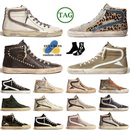 Designer Shoes Upper Silver Gold Vintage Handcrafted Mid Ball Star Italy Brand Slide Glitter Trainers Calfskin Flash Womens Mens Platform Flat Sneakers Sports