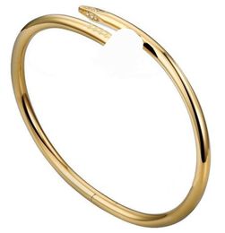 Liebe Gold Nagel Armband Designer Armreifen für Frauen Herren Edelstahl Legierung Armband18K vergoldet Silber Rose Schmuck Diamant