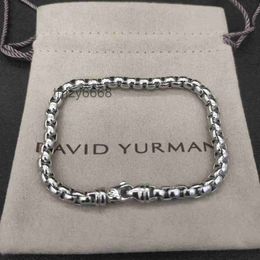 New Dy Circle Link Chain Charm Designer Bracelet for Women Cuban Chains Diamonds Fashion Retro Luxury Party Birthday Jewelry Gift Popular in Europe and America FNYN