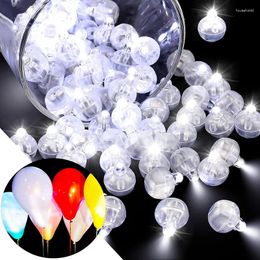 Gece Işıkları 10/50 PCS Mini Yuvarlak Balon Işık Tumbler Ball RGB LED Flash 6 Renk Lambaları Noel Düğün Doğum Günü Dekoru İçin Fener