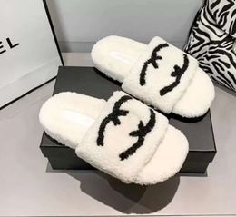 High quality Slippers Woolskin Sheepskin Insole Slides Sandals Flat Slipper Designers Women Soft Winter Luxury Plush Fur Oran Rubber Sole 032