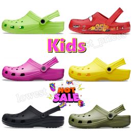 croc kids sandals designer cross-tie classic clog sandal slides slippers boys girls children platform slide clogs cros bayaband toddler slip-on sliders shoe dhgate