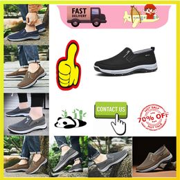Casual Platform Designer shoes for middle-aged elderly women man walking Autumn embroidery Comfortable wear resistant Anti slip soft sole Sneakers