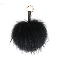 Keychains Fluffy Real Fur Ball Keychain Puff Craft DIY Pompom Black Pom Keyring Uk Charm Women Bag Accessories Gift323V