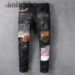Mens Jeans Amirs High Street Washed Jeans Pants for Women Embroidery Mens and Womens Oversize Ripped Patch Hole Size 3040 Streetwear All Year Round 3 ZgzuZ
