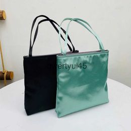 Shoulder Bags Tote Bag Luxury Designer andbags For Women Purse 2023 New Fasion Simple Sopping and Soulder Underarm Free SippingH24131