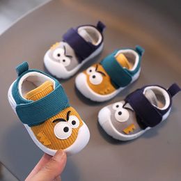 Infant First Walkers Shoes With Funny Big Eyes Pattern Fashion Baby Boy Causal Loafers and Toddler Girl Nonslip Shoe 240126
