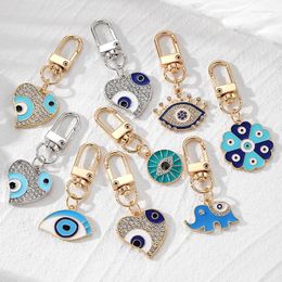 Keychains Ethnic Retro Blue Eye Heart Flower Keychain Key Ring For Women Couple Punk Elephant Turkish Evil Eyes Bag Box Car Accessory