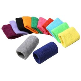 Wrist Support 1pc Wristbands Sport Sweatband Hand Band Sweat Wrist Support Brace Wraps Guards For Gym Volleyball Basketball Teennis Hot YQ240131