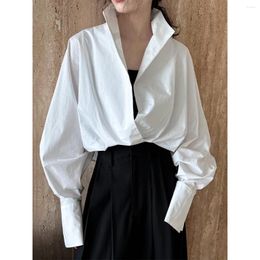 Women's Blouses SuperAen 2024 Spring Silhouette Layered Standing Neck Deep V-neck White Shirt Bat Sleeves Temperament Commuter