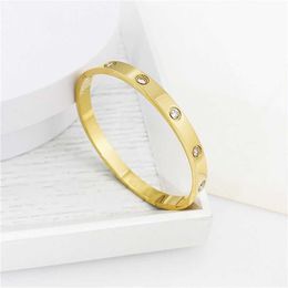 Original 1to1 C-arter Bracelet Couple Fashion Light Luxury Stainless Steel 18k gold for Men and Women Trendy Colourless Advanced Gift JewelryW01F