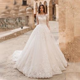 White Ivory Long Sleeves Wedding Dresses Sexy Elegant Off Shoulder Appliques Bridal Gowns Lace Neckline Sweep Train Vintage Beach Wed Vestido De Novia 403