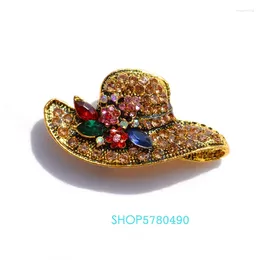 Brooches Classic Jewelry Breast Pin Formal Hat Brooch For Women Anti Gold Color Multi Rhinestone Vintage Garments Lady Gifts