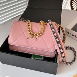 Women Designer 19 Series Woc Bag Wallet Gold Woven Hardware Two-Color Matelasse Chain 20x13cm Multi Colours Luxury Shoulder Card Holder Purse Cross Body Handbag