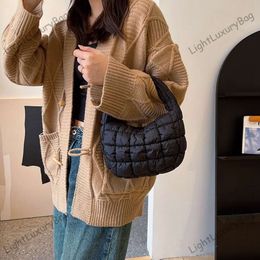Fashion Designer Niche Cloud Bag Down Cotton Bag Pleated Handbag Cute Dumpling Bag Coin Bag Makeup Bag 240131