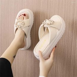 Slippers With Strap Number 40 Funny Slipper Women Sandals Models 2024 Shoes Mules Women's Fashion Sneakers Sport -selling