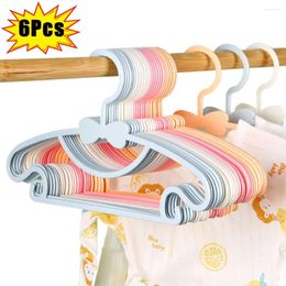 Hangers 6/1Pcs Children Clothes Hanger Racks Portable Plastic Display Windproof Kids Coats Holder Baby Clothing Organizer