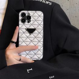 IPhone15 Luxury Leather Triangle Phone Cases Luxury Designer Letter Pattern Card Holder Cell IPhone15 14 13 Pro Max 14Plus Stereoscopic Print Cell Phone Case