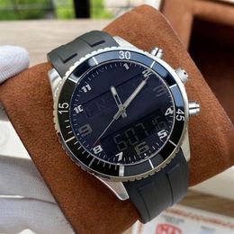Montre de luxe Wristwatches Multifunction Chronograph Watch Electronic Quartz Movement Mens Designer Watches orologio di lusso280M