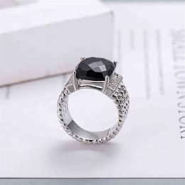 Band Rings 18K Gold Dy ed Wire Prismatic Black Ring Women Fashion Platinum Plated Micro Diamond Trend Versatile Rings Style3008