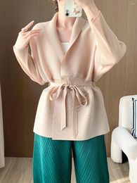 Women's Jackets Miyake Fold 2024 Spring Design Sense Of High-end Short Coat With Lace-up Outside Cardigan Cape Top