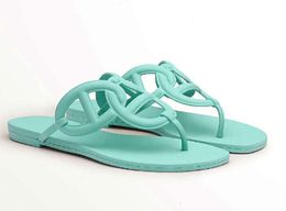 2024 Woman Slipper Egerie Sandal Flat Sandals Flip Flop Designer Slides Chain Rubber Black Blue Beach orange Fashion Outdoor 771