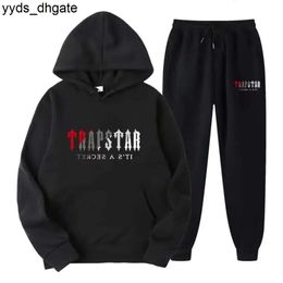 Trapstar Nake Mens 2023 Tech Tracksuit Track Suits Europe American Basketball Football Rugby Two-piece Womens Long Sleeve Hoodie Jacket 6s KLKN