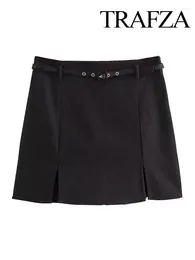 Women's Shorts TRAFZA Women Fashion Chic Side Zipper Belt Decorate Mini Skorts Female Vintage High Waist Slit Hem Slim Casual Skirt Skort