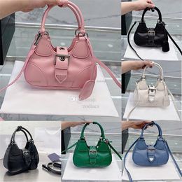 23 Moon Padded Nappa Leather Bag Women Light Padding Ton-sur-ton Triangle Logo Tote Designer Metal Hardware Hobo Magnetic Closure 295B