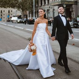 Eleganckie sukienki ślubne na bezpośrednie dzieloną suknię syreny ślubną z odłączanym pociągiem Vestidos de novia plis 326 326