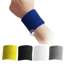 Wrist Support 1PC Towel Sports Wristbands Tennis Sweat Bands Wrist Guard For Basketball Volleyball Padel Fitness Sweatbands Wrist Wrap Cuff YQ240131