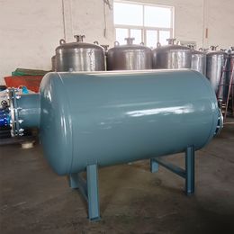 Pressurised water tank, water storage tank, large capacity, high quality, compact and lightweight structure, small footprint, factory direct sales,