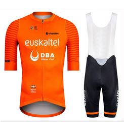 Racing Sets Euskadi Cycling Team Orange Jersey Bibs Shorts Suit MTB Apparel Bicicleta Maillot Go Pro Conjunto Ciclismo Hombre Bike4087782