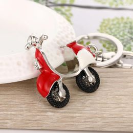 Keychains 2024 Tinykenro Style Fashion Rhinestone Painting Oil Spray Paint Black Red White Tyre Electric Car Bag Wallet Keychain