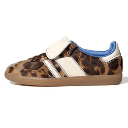 Adv Women Vegan for Men 00s Spezial Og Shoe Wales Bonner Leopard Pony Handball Gum Collegiate Team Black Mens Womens Trainers Sneakers QELK